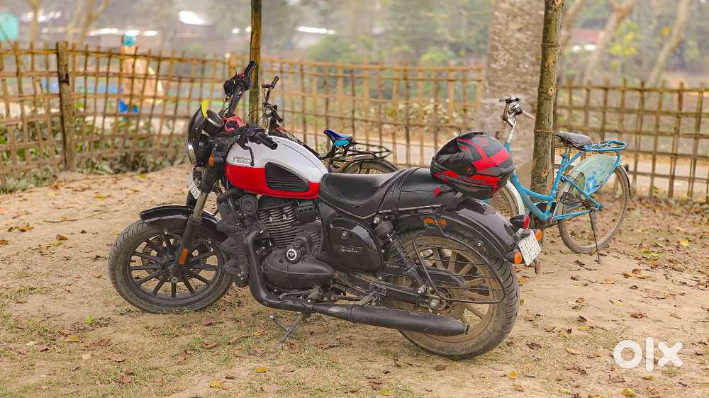 New condition Yezdi roadster