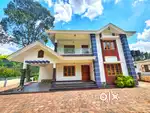 തൊടുപുഴ - മുവാറ്റുപുഴ റൂട്ടിൽ 13 സെന്റ് സ്ഥലവും വീടും