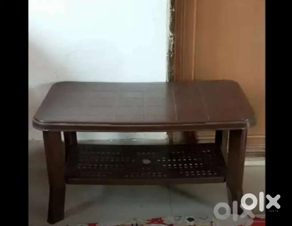 Center table