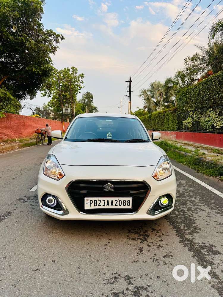Maruti Suzuki Swift Dzire VXI Optional, 2023, Petrol