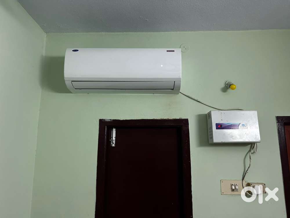 2 Ton Air Conditioner – Urgent Sale, Excellent Condition