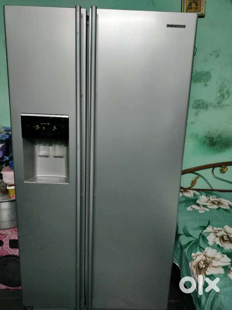 SAMSUNG DOUBLE DOOR FREEZER -24 C