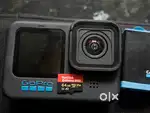 GoPro Hero 11 – 2 Batteries + 64GB Card