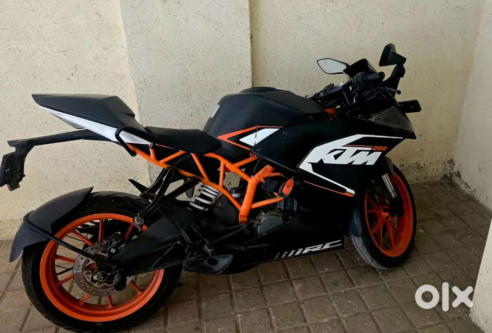 KTM / RC200