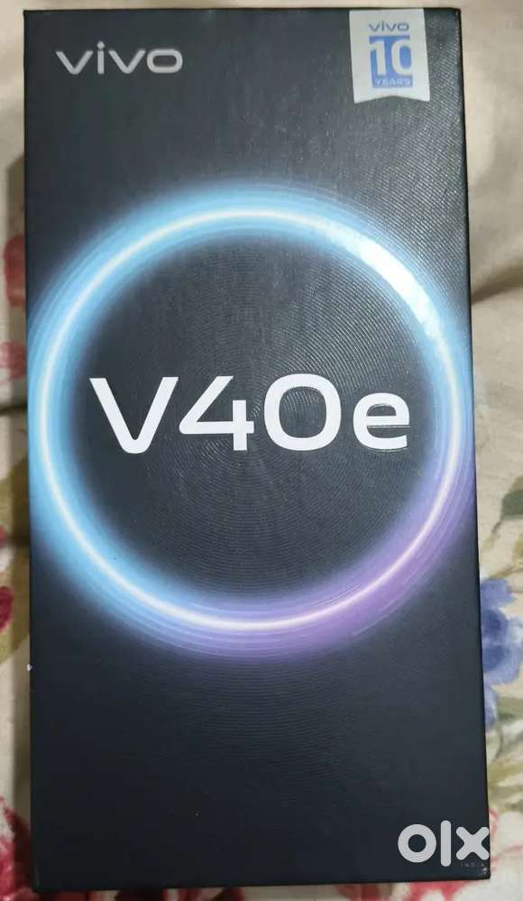 VIVO V40E 8GB RAM INTERNALS STORAGE 256 GB 10 MANTHS COMPLETED