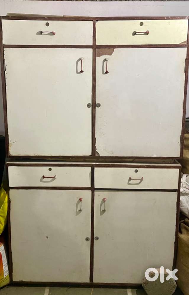 Almirah wooden