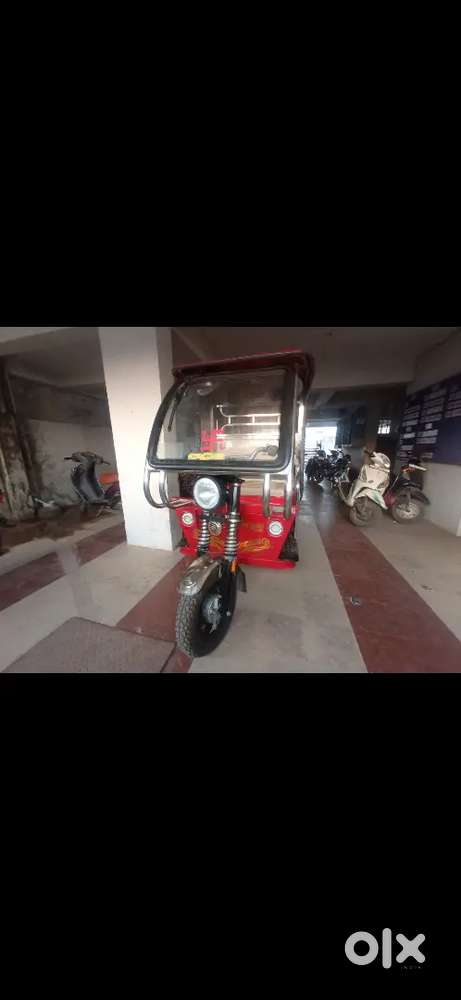 Allfine e-rickshaw in good condition