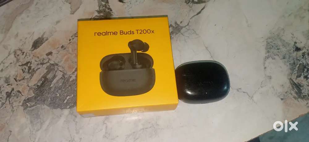 Realme 200x buds 2 months old