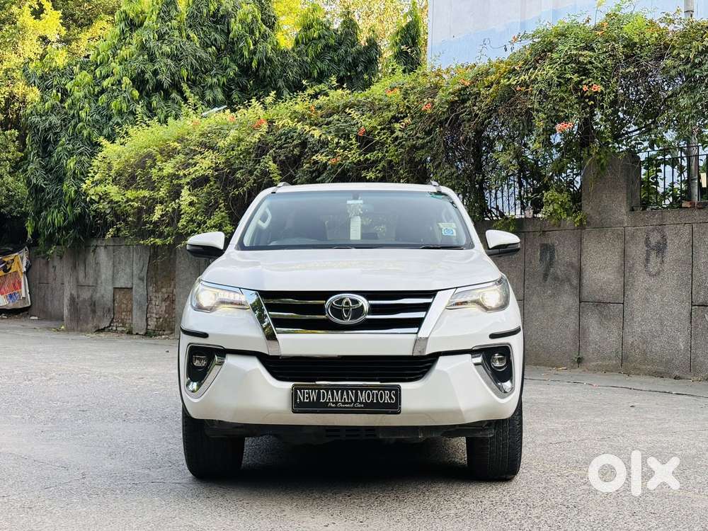 Toyota Fortuner 4X2 AT 2.8 Diesel, 2020, Diesel