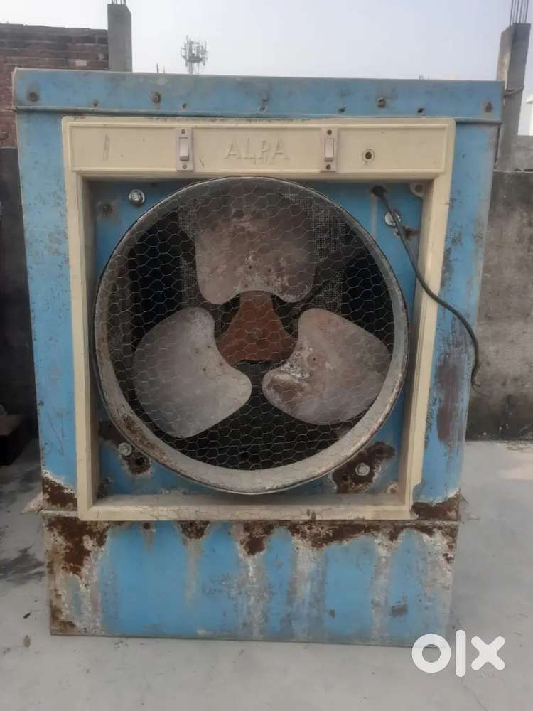 Cooler in good condition for sale