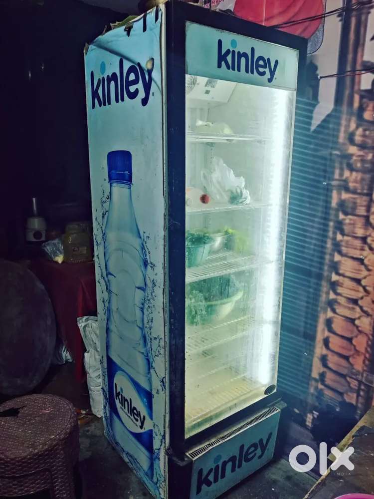 Display fridge 300 liter