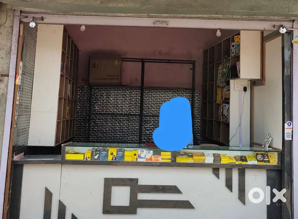 SHOP COUNTER WITH GLASS