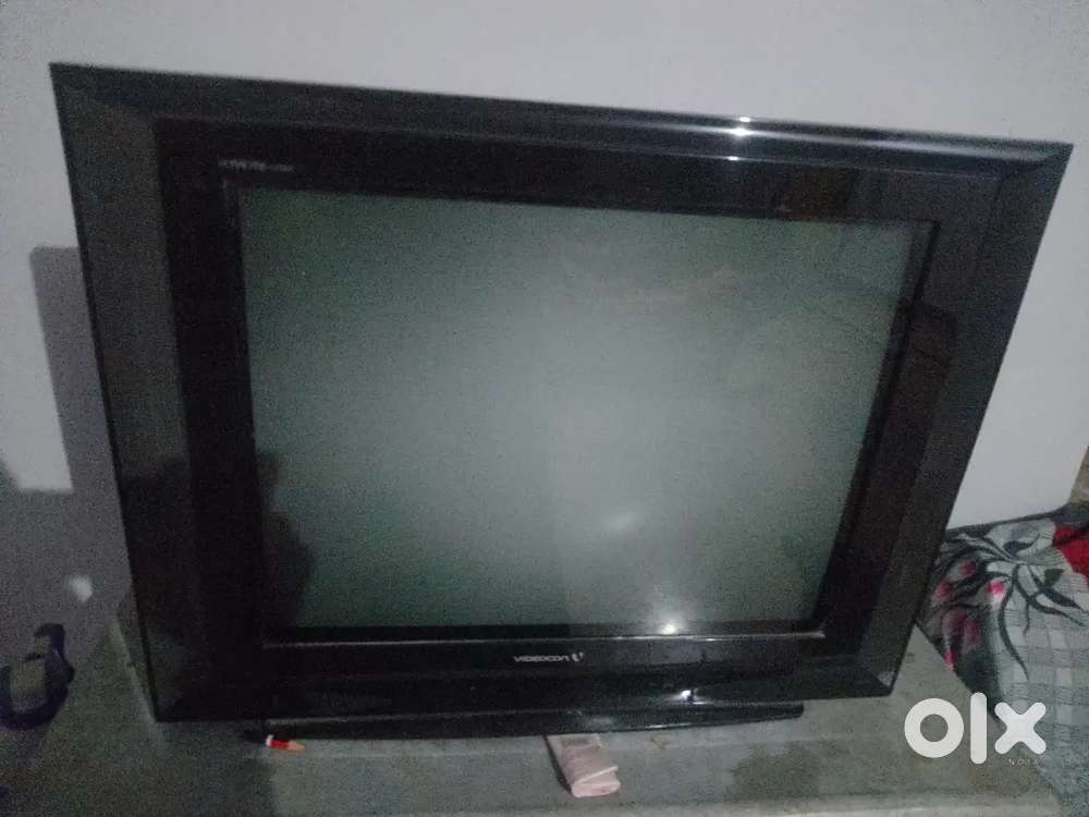 Table per rakhne Wali TV