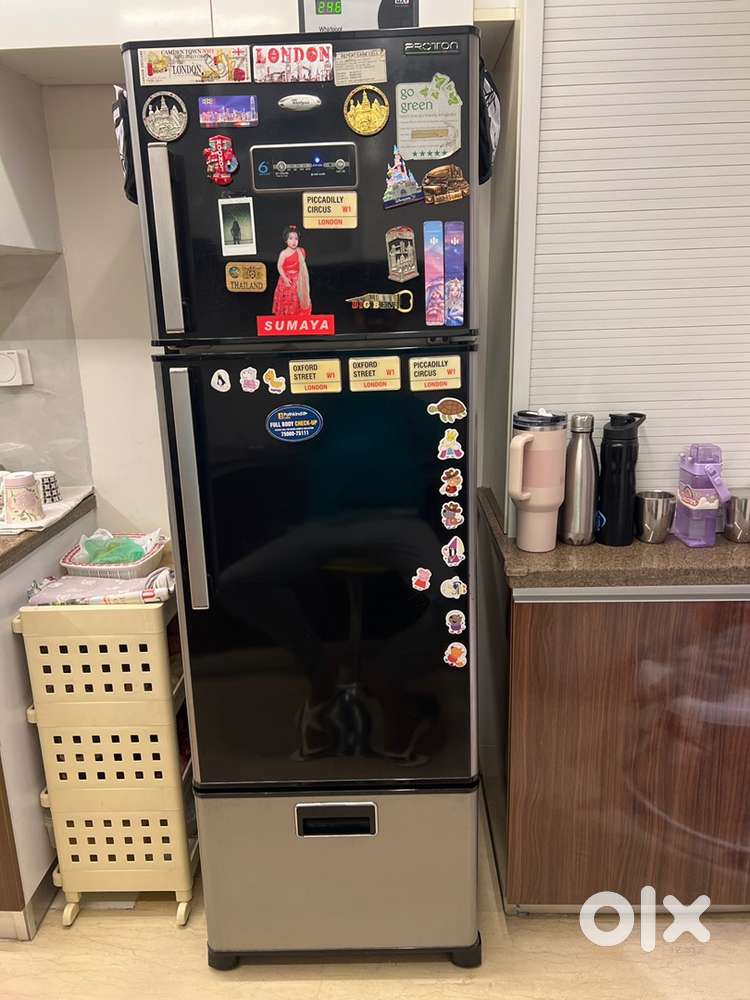 Whirlpool fridge 250 litres 3 door on sale