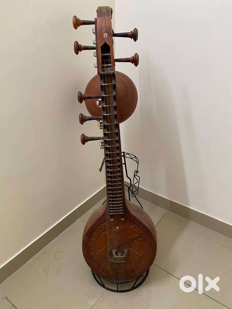 Saraswathi Ekanda Veena Lite Carving
