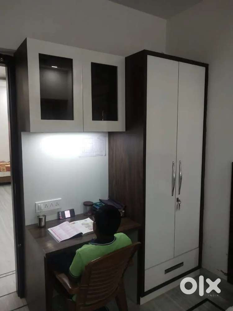 HOUSE FOR RENT TOLET SERVICE AVAILABLE FOR RENT