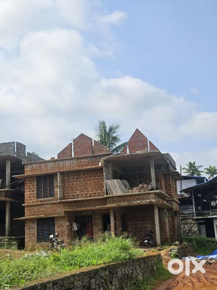5 CENT NEW VILLA FOR SALE AT KAKKANAD PALLIKARA