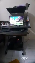 Computer table