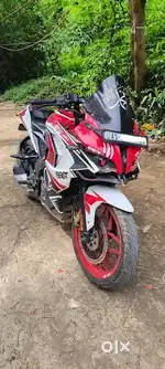 RS 200,BS6, Dual ABS