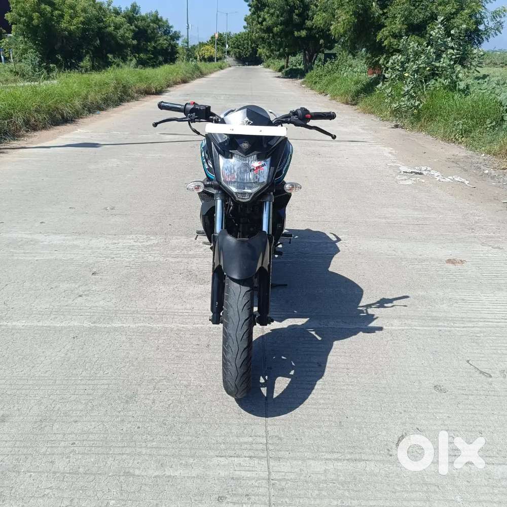 Yamaha FZ s v2