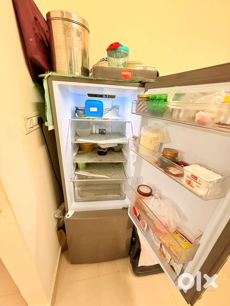 Fridge 256 ltr