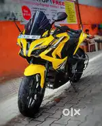 Bajaj Pulsar RS200 ABS - 2015 Model showroom maintenance