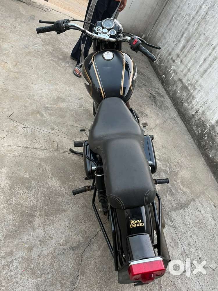 Royal enfield standard