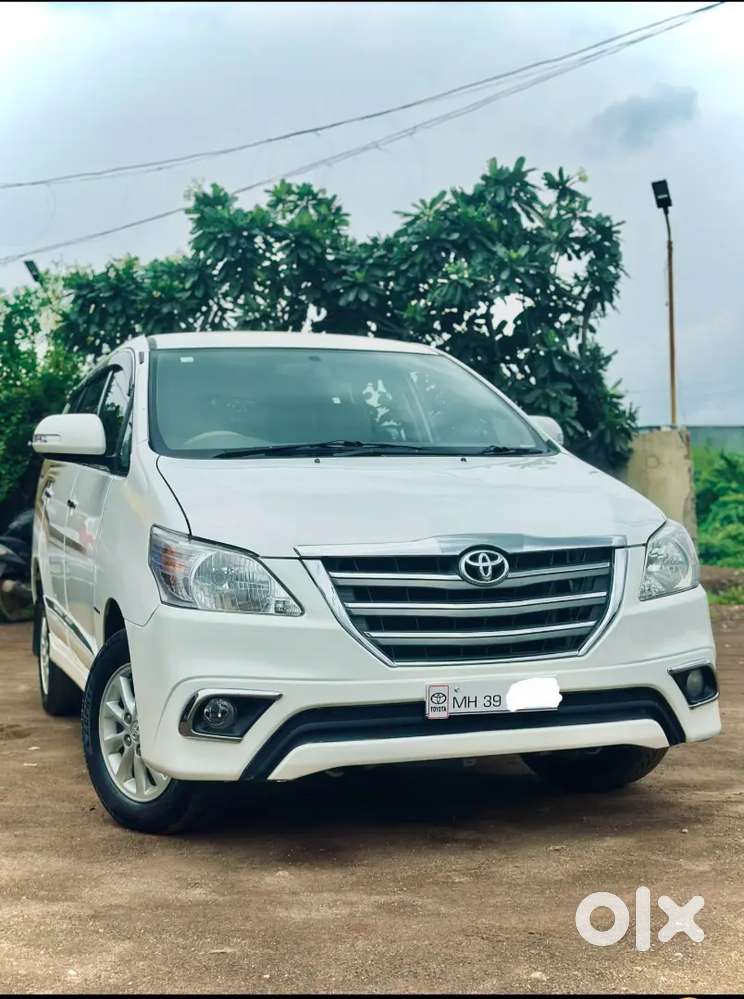 Toyota Innova 2013 Diesel 140000 Km Driven
