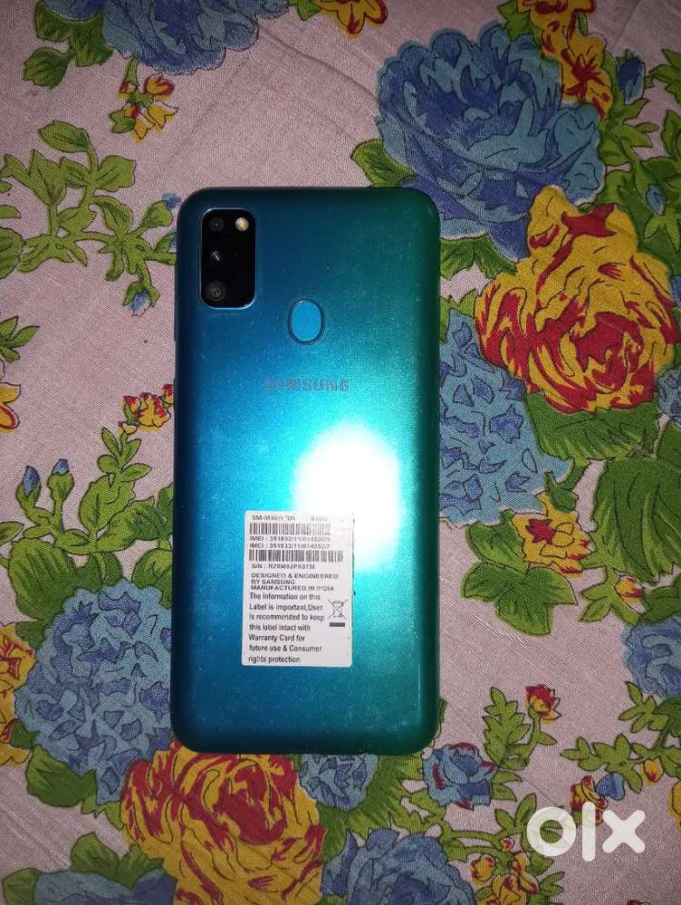 SAMSUNG GALAXY M30S 4gb ram and 64 ROM No original Display,