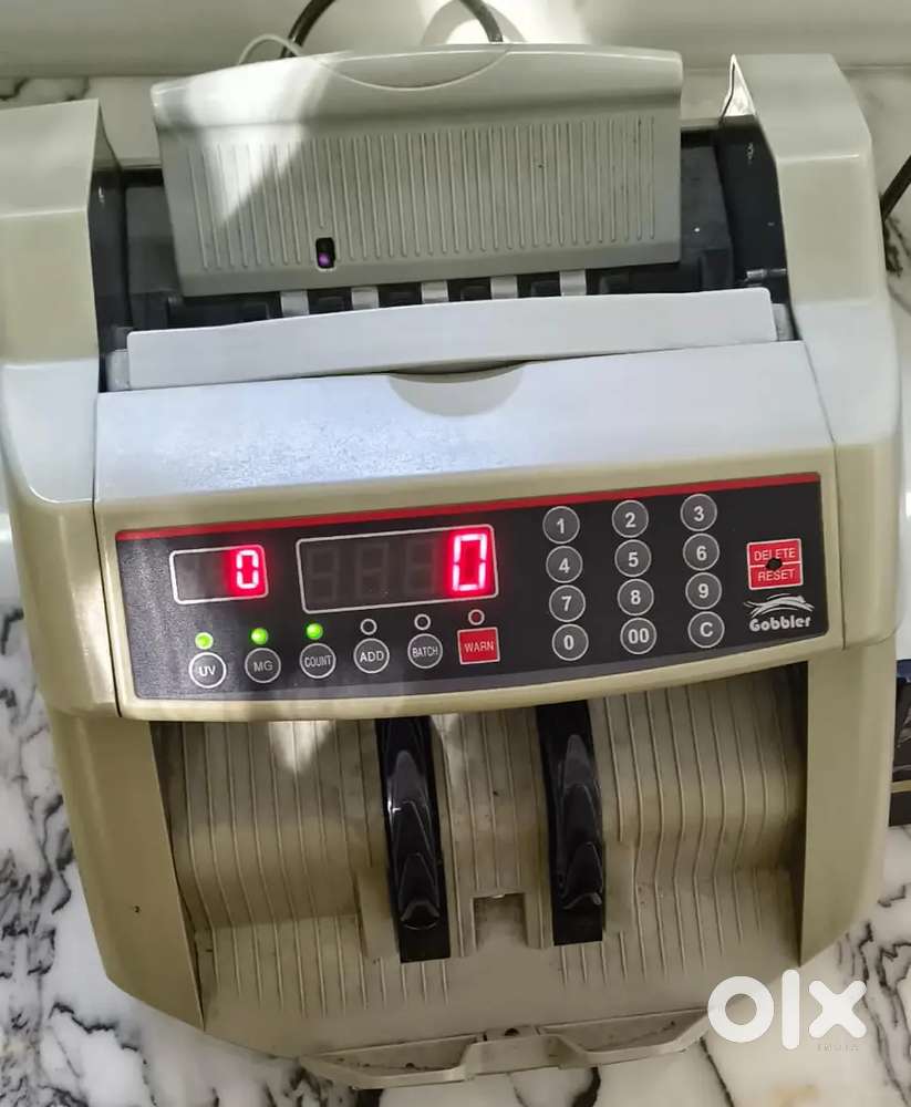 Money counting machine