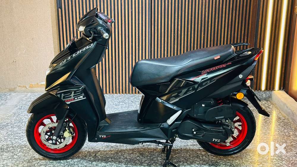 NTORQ 125 XP RACE IS IN MINT CONDITION.