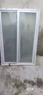 Window good in condition contact me