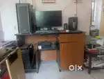 Computer table