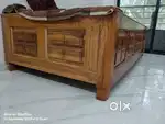 सागवान बॉक्स दिवान
