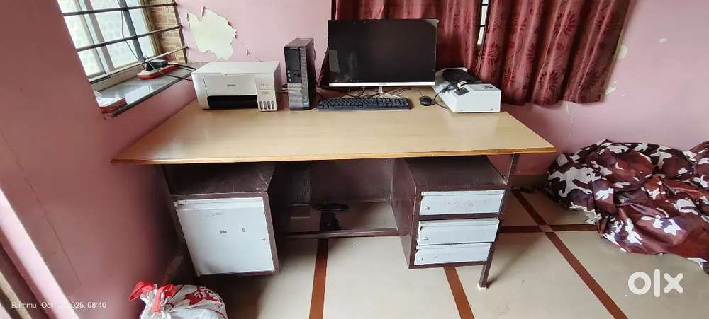 PC with Table for sale