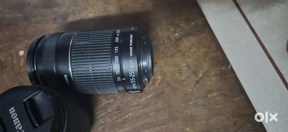 Canon eos 200d