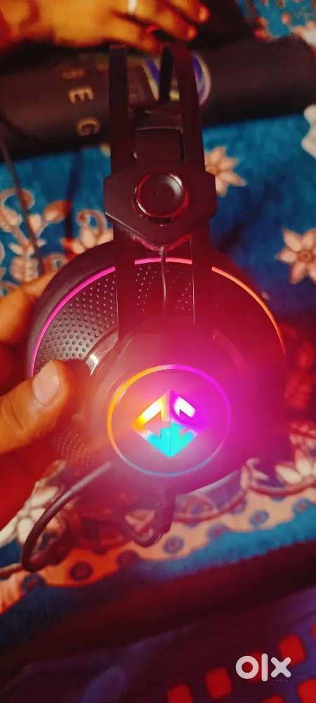 Gaming Headphone with Mic—Excellent Condition