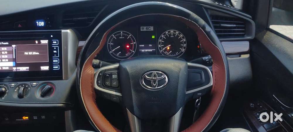 Toyota Innova Crysta 2.4 G MT, 2019, Diesel