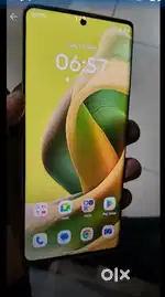 Moto g85 5g 12+4gb Ram & 256 Rom