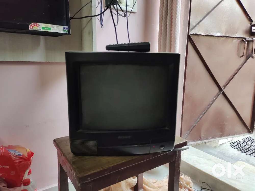 T.V sony crt