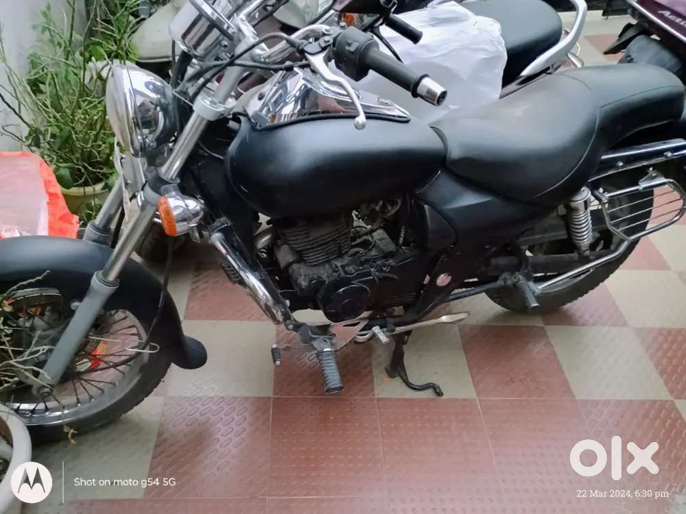 Avenger 220 in good condition