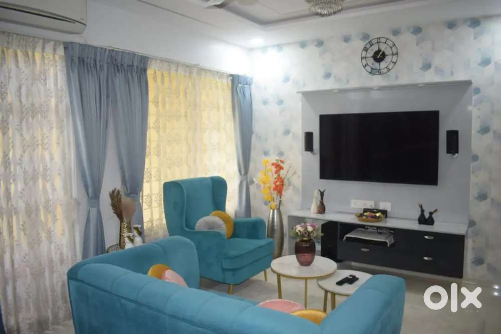 #BIGGEST 3 BHK FLAT AT SUYOG NISARG, UBALE NAGAR AT 70 LAKHS.1700 SQFT