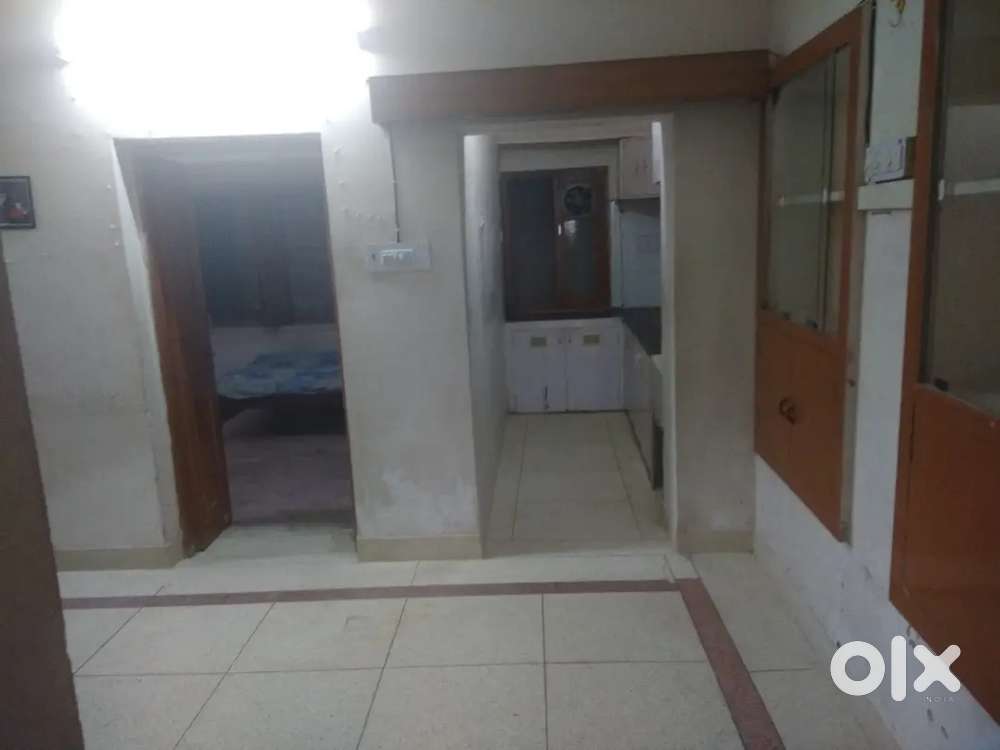 Separate FULLY FURNISHED 1 ROOM KITCHEN AND BAATHROOM FOR RENT