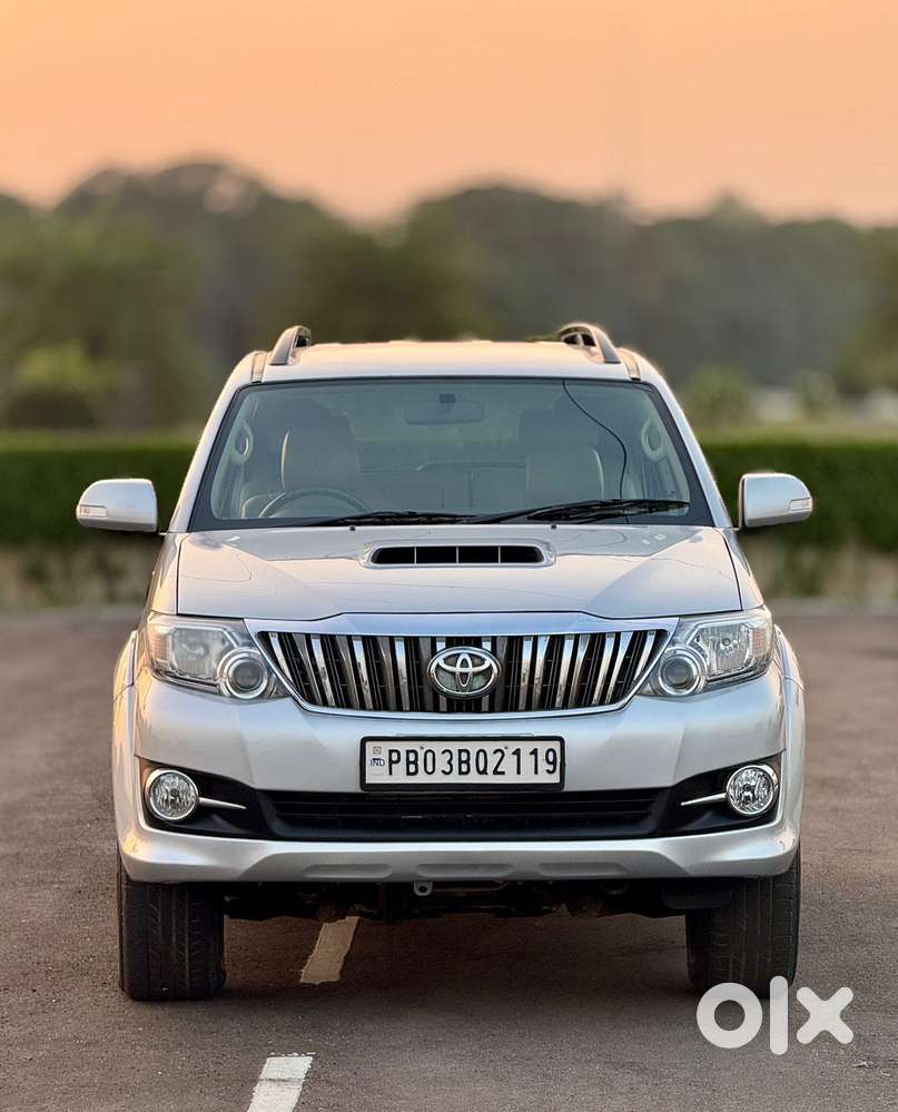 Toyota Fortuner 4X2 MT 2.8 Diesel, 2012, Diesel