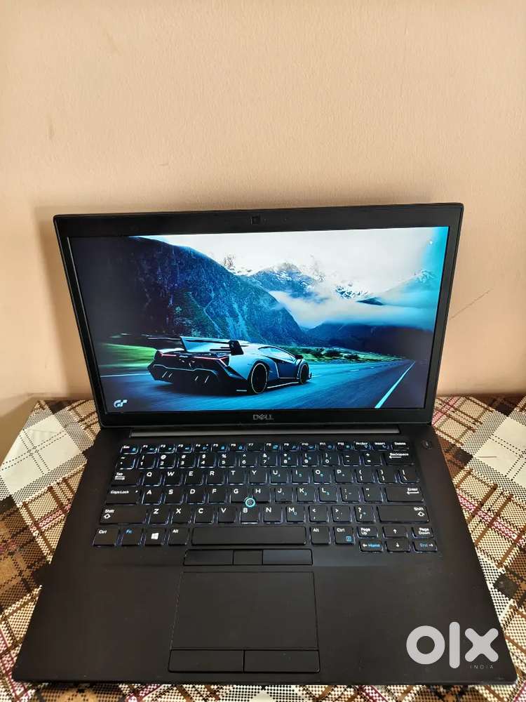 Dell laptop i5-8th 16gbram 256gb SSD with charger