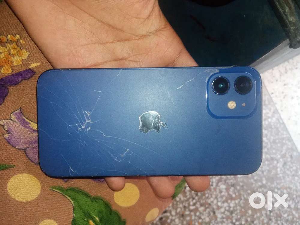 I phone 12 128 gb motherboard dad hai bs all ok hai