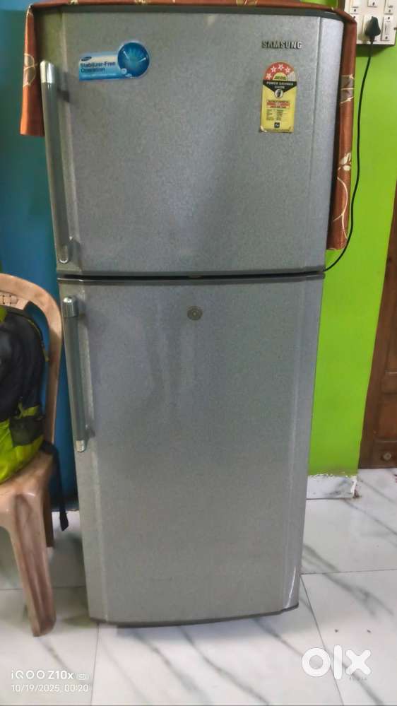 Samsung 4 Star Double Door Refrigerator – Excellent Condition