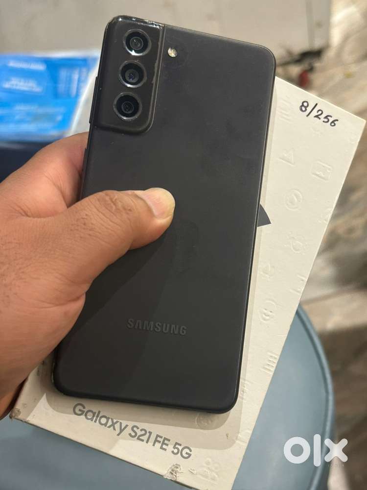 Samsung s21fe 8/256gb