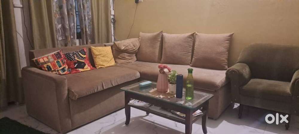5 seater L shape sofa with box for sell