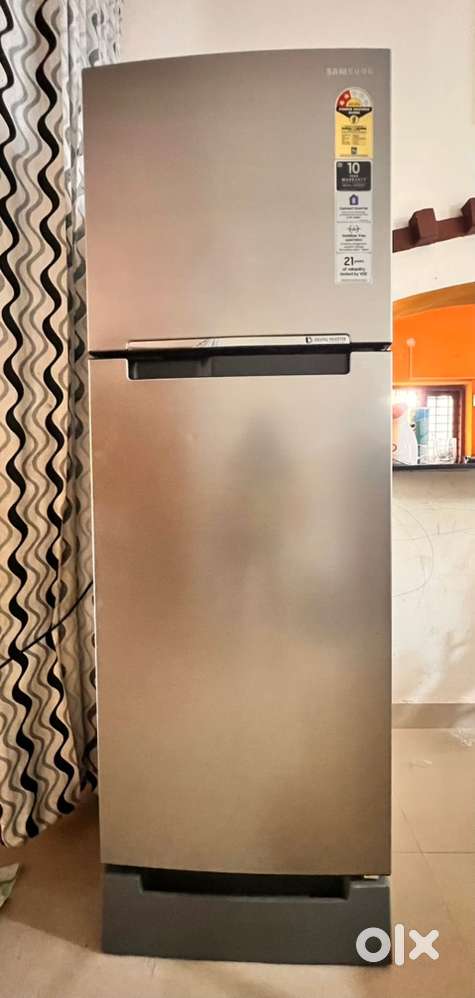 Samsung inverter fridge 253 litter